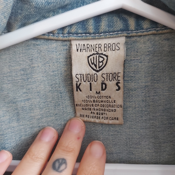 Looney tunes jeans vest - Picture 5 of 7